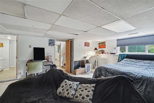 33 Evergreen Drive, Exeter, RI 02822