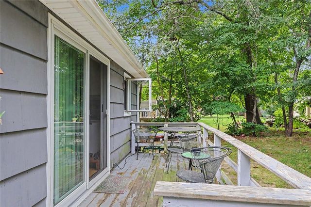 33 Evergreen Drive, Exeter, RI 02822