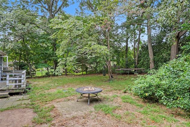 33 Evergreen Drive, Exeter, RI 02822