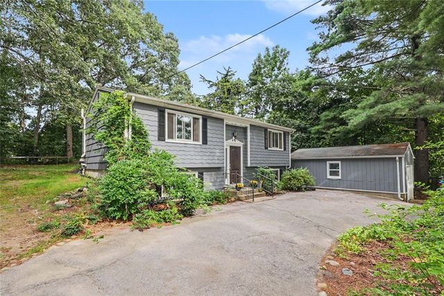 33 Evergreen Drive, Exeter, RI 02822