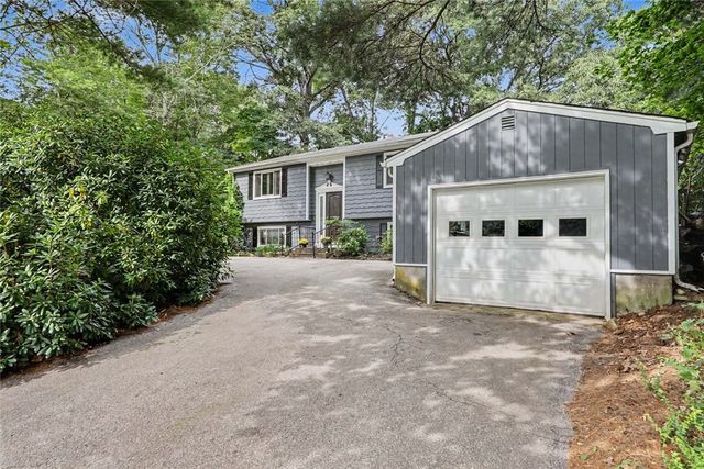 33 Evergreen Drive, Exeter, RI 02822