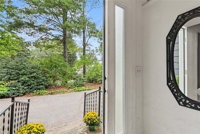 33 Evergreen Drive, Exeter, RI 02822