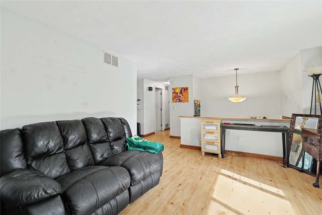33 Evergreen Drive, Exeter, RI 02822