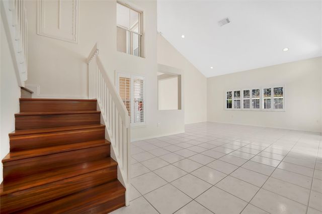 1840 Sweetbay Way, Hollywood, FL 33019
