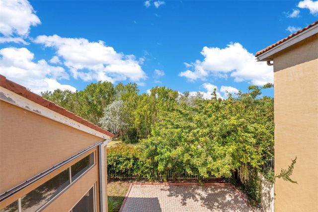 1840 Sweetbay Way, Hollywood, FL 33019