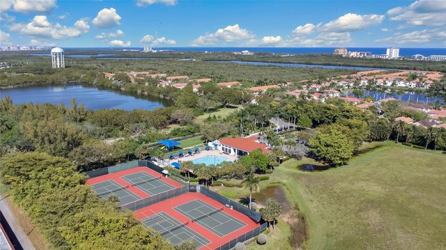 1840 Sweetbay Way, Hollywood, FL 33019