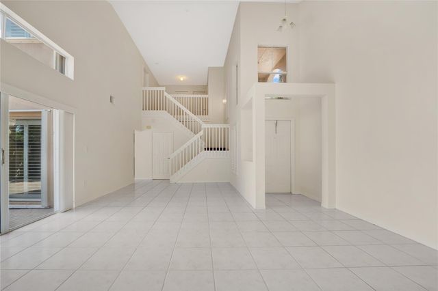 1840 Sweetbay Way, Hollywood, FL 33019