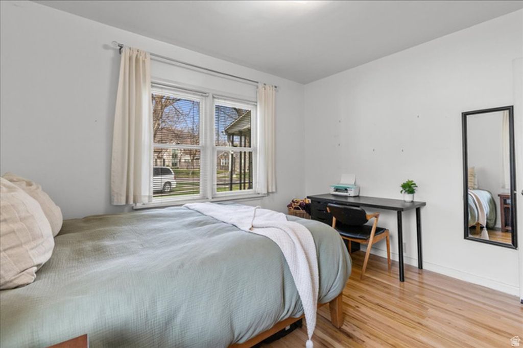 Image 18 of property listing at 1733 E HARRISON AVE, Salt Lake City, UT 84108