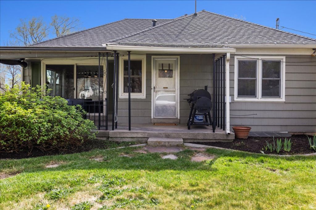 Image 32 of property listing at 1733 E HARRISON AVE, Salt Lake City, UT 84108