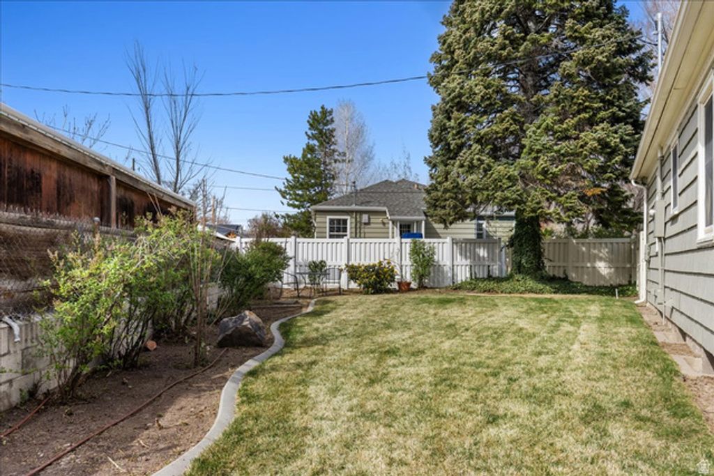 Image 35 of property listing at 1733 E HARRISON AVE, Salt Lake City, UT 84108