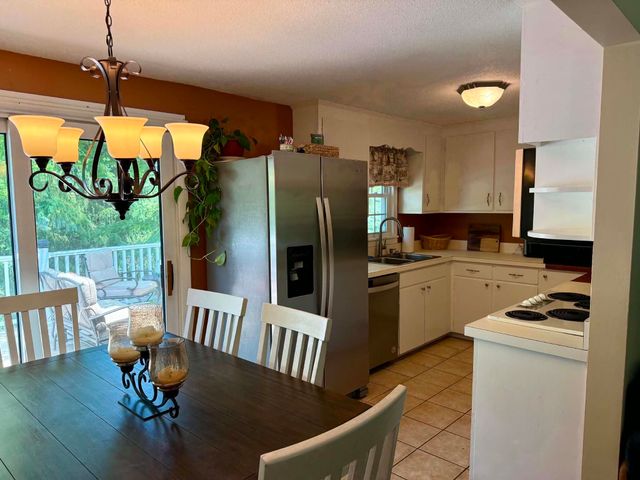 16 Edwin Avenue, Claremont, NH 03743