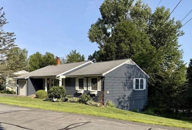 16 Edwin Avenue, Claremont, NH 03743