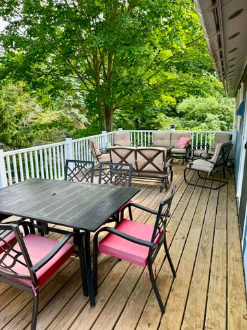 16 Edwin Avenue, Claremont, NH 03743