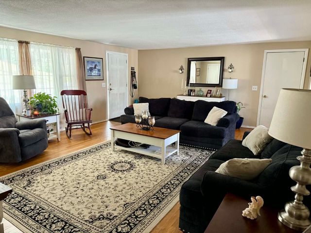 16 Edwin Avenue, Claremont, NH 03743