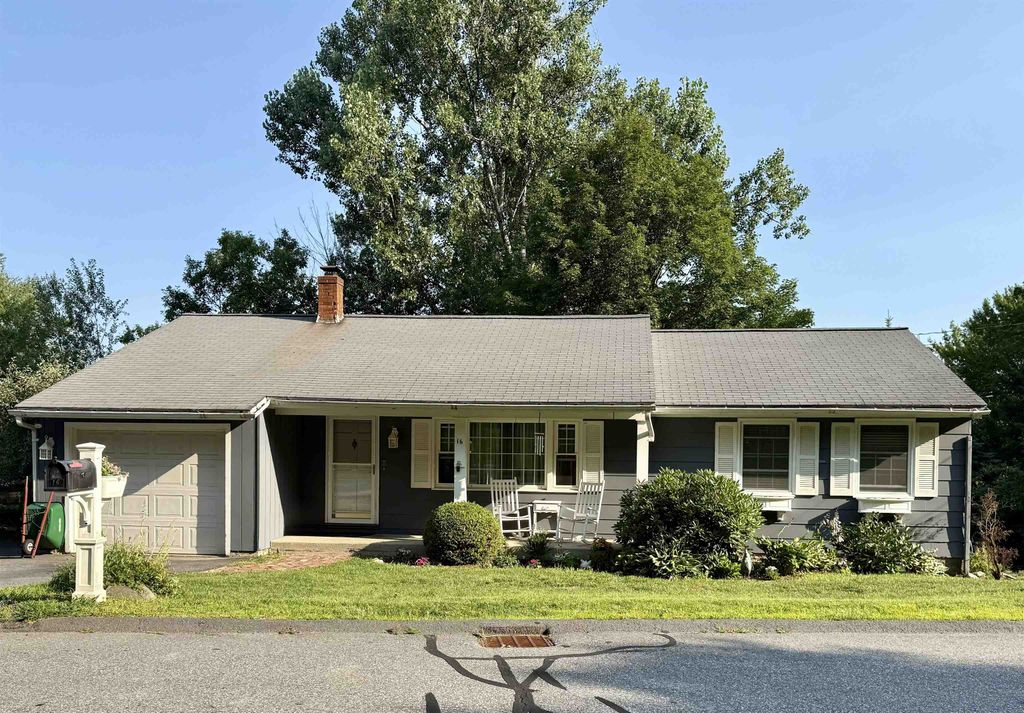 16 Edwin Avenue, Claremont, NH 03743