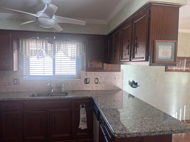 15786 Bexley Street, Clinton Township, MI 48038