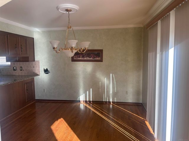 15786 Bexley Street, Clinton Township, MI 48038