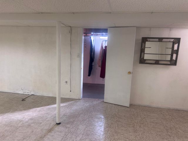 15786 Bexley Street, Clinton Township, MI 48038