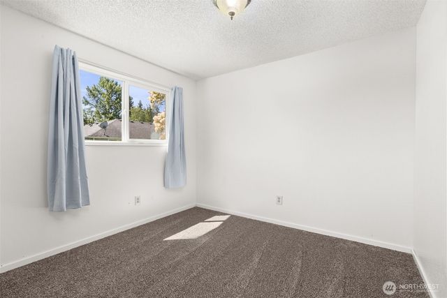 2119 SW Olympic Drive, Chehalis, WA 98532