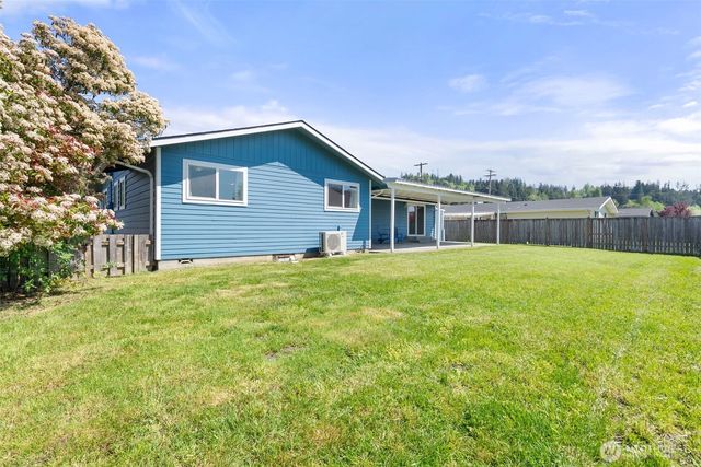 2119 SW Olympic Drive, Chehalis, WA 98532