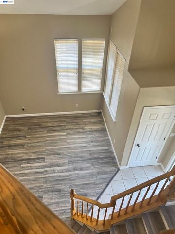 1058 Junction Dr, Manteca, CA 95337