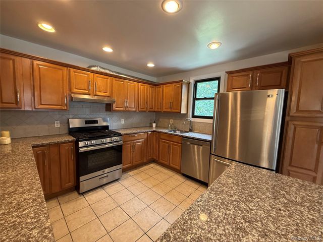 423 Halstead Avenue, Mamaroneck, NY 10543