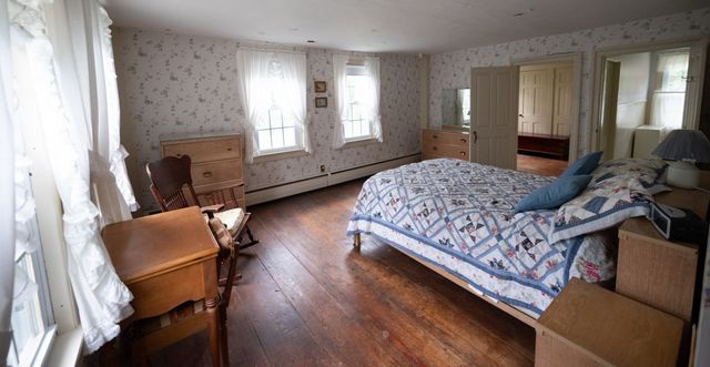 106 Beal St, Lunenburg, MA 01462