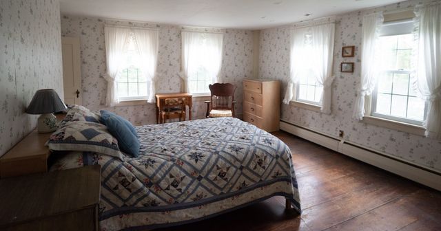 106 Beal St, Lunenburg, MA 01462