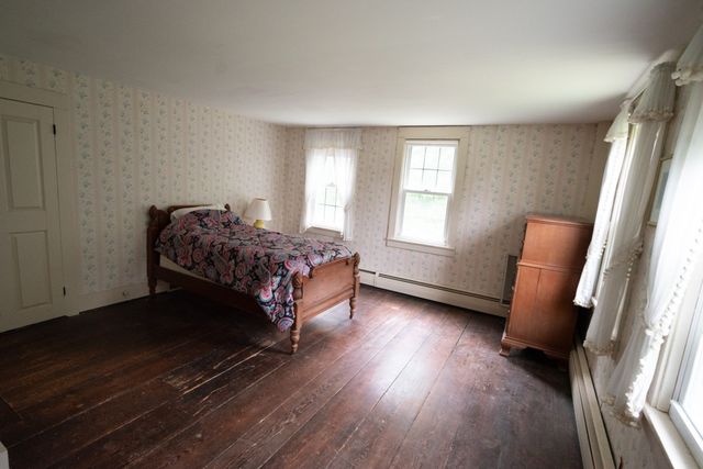 106 Beal St, Lunenburg, MA 01462