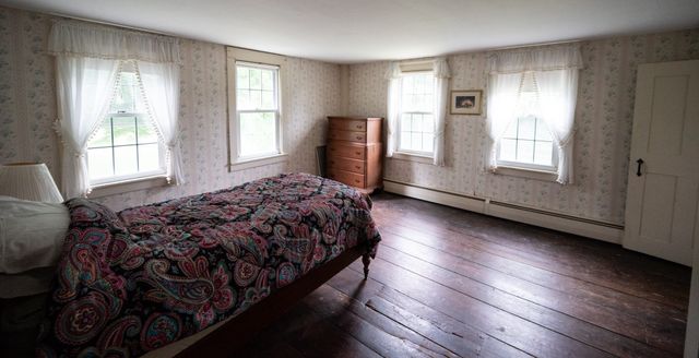 106 Beal St, Lunenburg, MA 01462