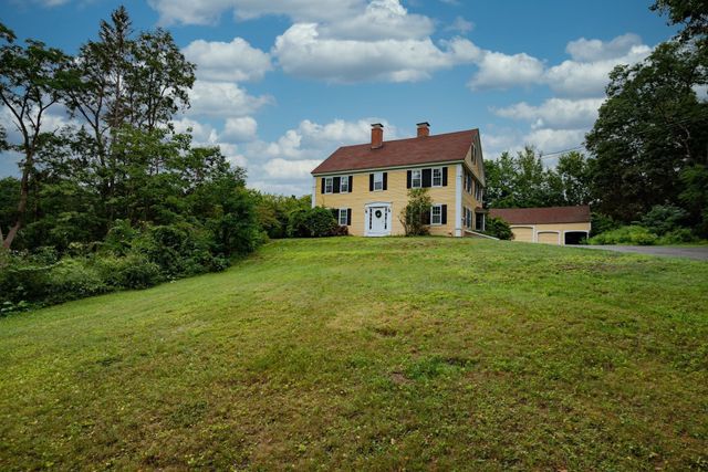 106 Beal St, Lunenburg, MA 01462