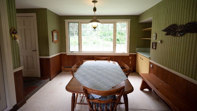 106 Beal St, Lunenburg, MA 01462