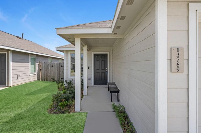 13769 Kit Run, Splendora, TX 77372