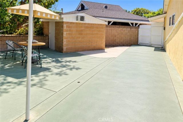 1087 N Greengrove, Orange, CA 92867