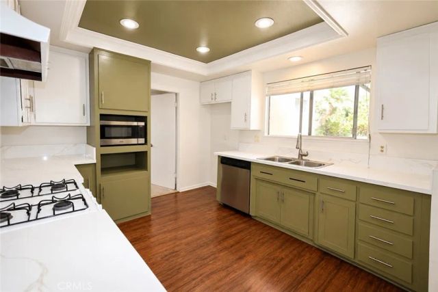 1087 N Greengrove, Orange, CA 92867