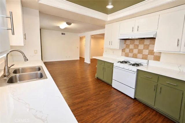 1087 N Greengrove, Orange, CA 92867