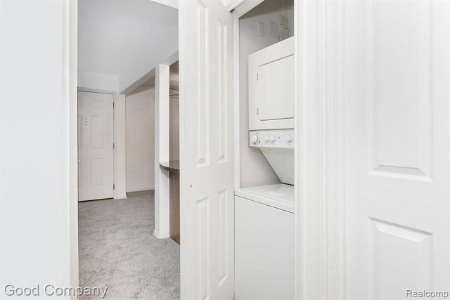 2440 Parmenter Boulevard 101, Royal Oak, MI 48073