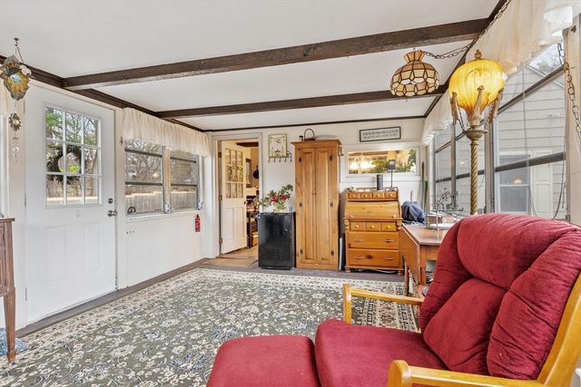 21 Beal St, Lunenburg, MA 01462