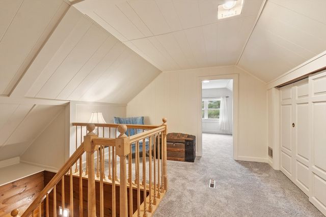 21 Beal St, Lunenburg, MA 01462