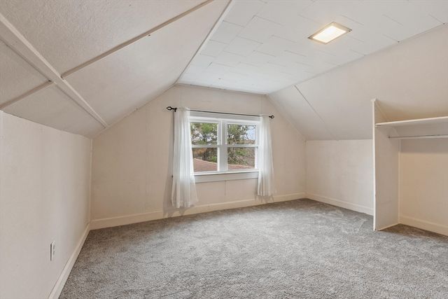 21 Beal St, Lunenburg, MA 01462