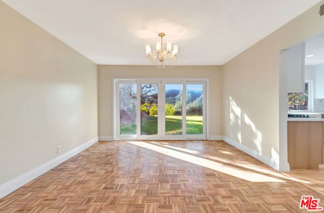 16608 Park Lane Circle, Los Angeles, CA 90049