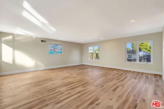 16608 Park Lane Circle, Los Angeles, CA 90049