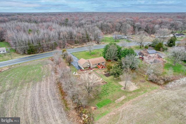1916 HARTLY RD, Hartly, DE 19953