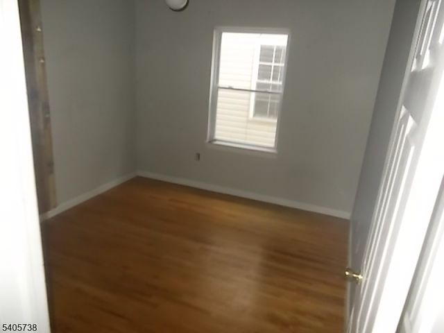 68 Port Ave, Elizabeth City, NJ 07206