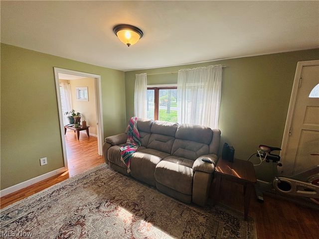 2841 River Road, Willoughby Hills, OH 44094