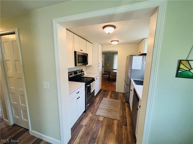 2841 River Road, Willoughby Hills, OH 44094