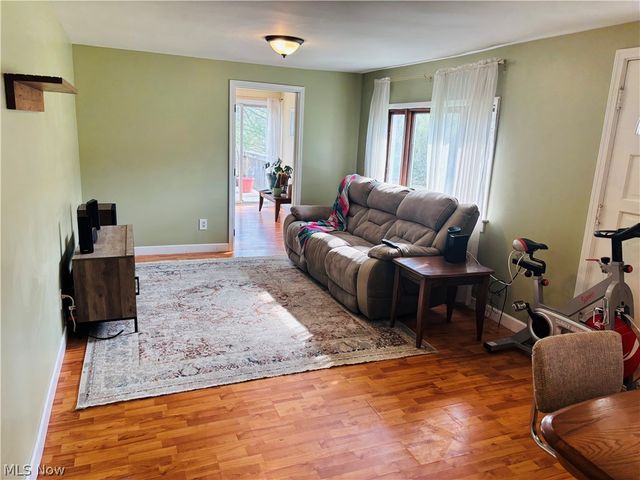 2841 River Road, Willoughby Hills, OH 44094