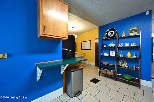 1415 S Brook St, Louisville, KY 40208