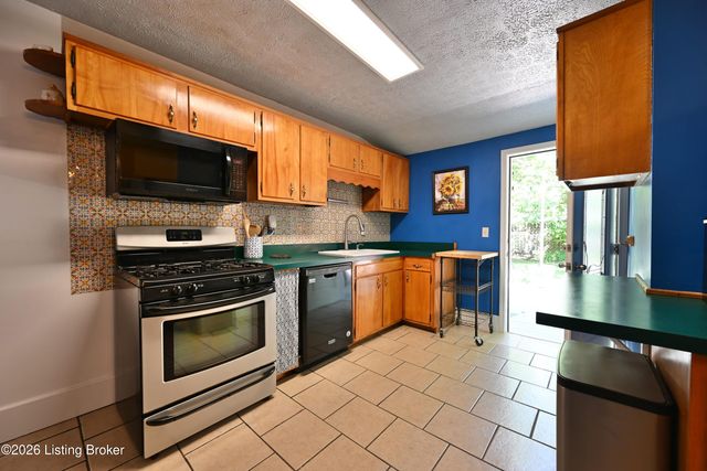 1415 S Brook St, Louisville, KY 40208
