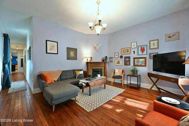 1415 S Brook St, Louisville, KY 40208